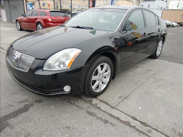 Nissan Maxima 2005 photo 1