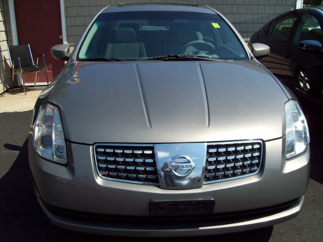 Nissan Maxima 2005 photo 2