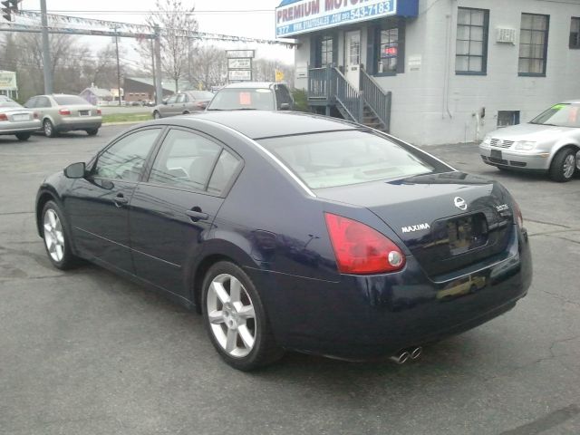 Nissan Maxima 2005 photo 2