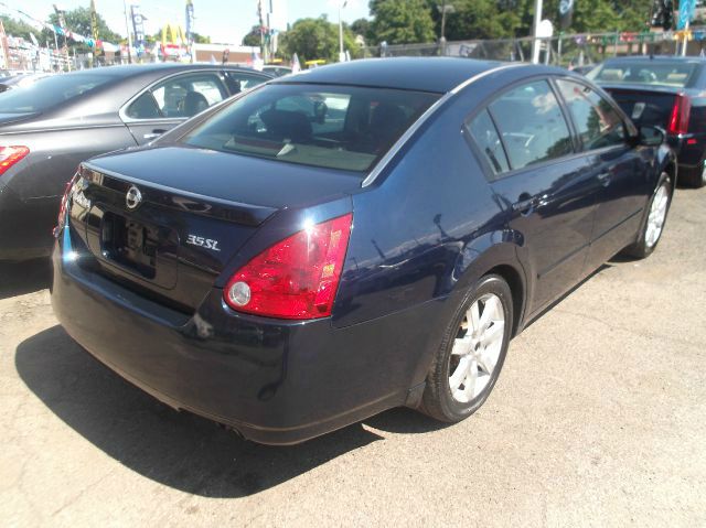 Nissan Maxima 2005 photo 1