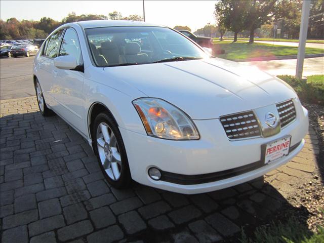 Nissan Maxima 5D Sedan Sedan