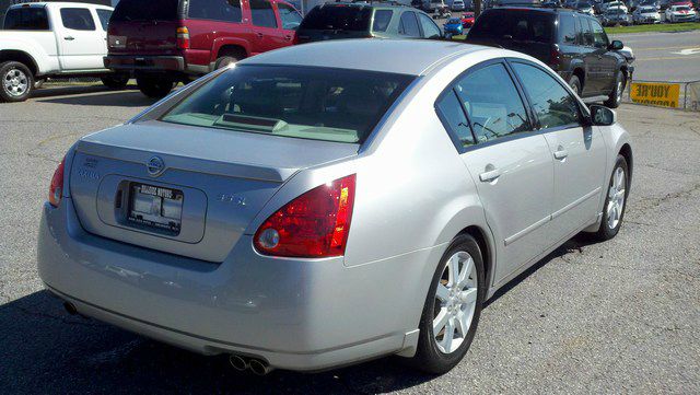 Nissan Maxima 2005 photo 1