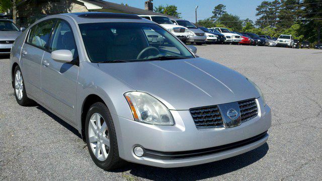 Nissan Maxima 2005 photo 2