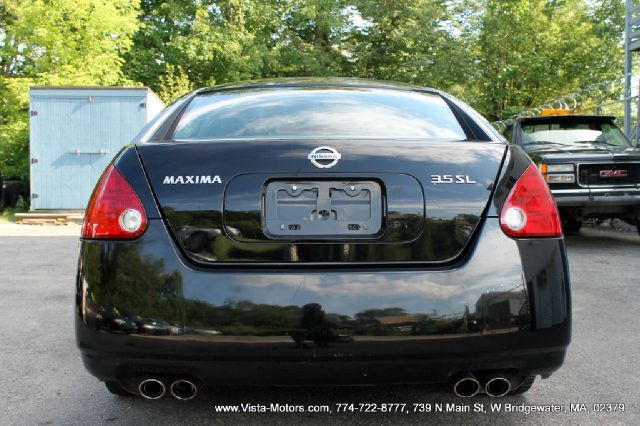 Nissan Maxima LS S Sedan