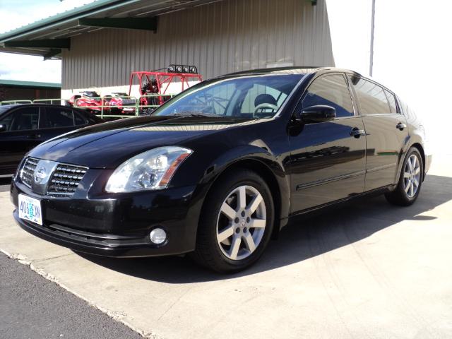 Nissan Maxima LS S Sedan