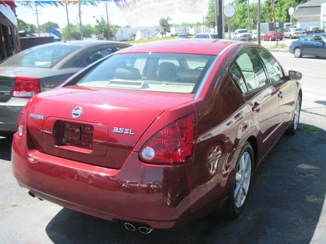 Nissan Maxima 2005 photo 2