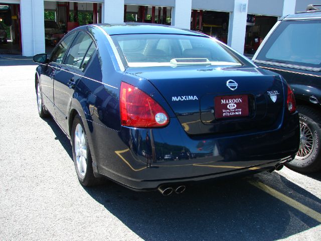 Nissan Maxima 2005 photo 2