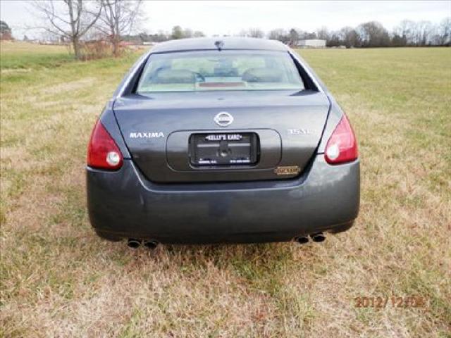 Nissan Maxima 2005 photo 1