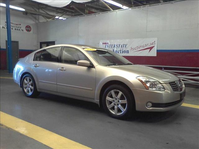 Nissan Maxima 2005 photo 1