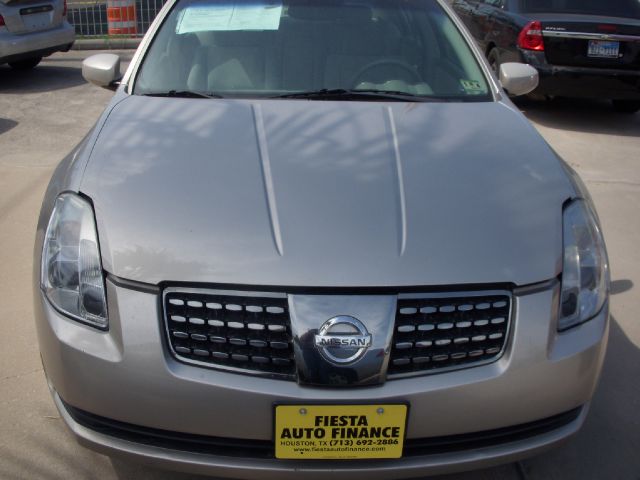 Nissan Maxima 2005 photo 2