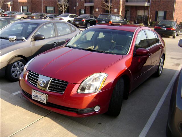 Nissan Maxima 2005 photo 2