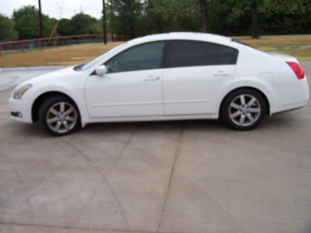 Nissan Maxima 2005 photo 1