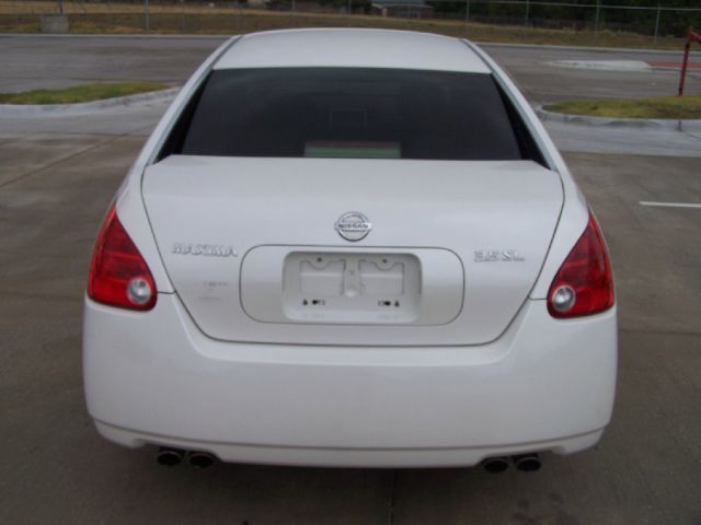 Nissan Maxima 2005 photo 2