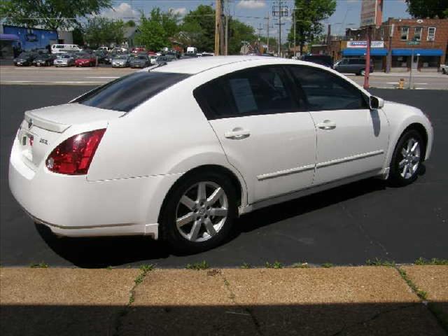 Nissan Maxima 2005 photo 1