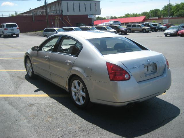 Nissan Maxima 2005 photo 1