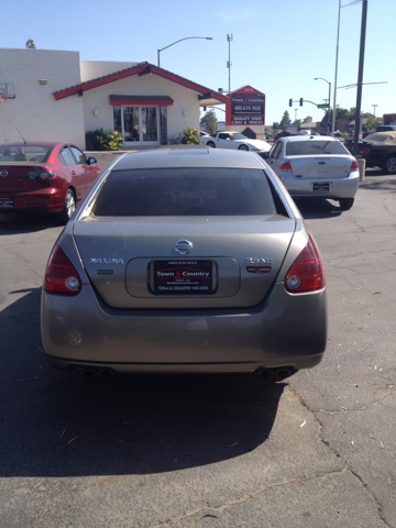 Nissan Maxima 2005 photo 2