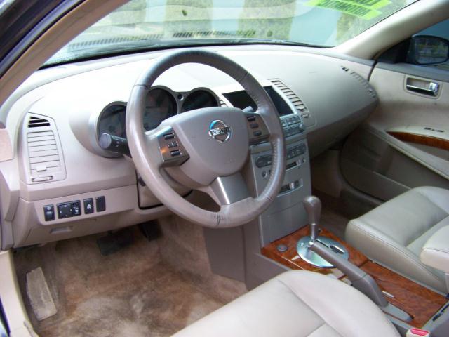 Nissan Maxima 2005 photo 1