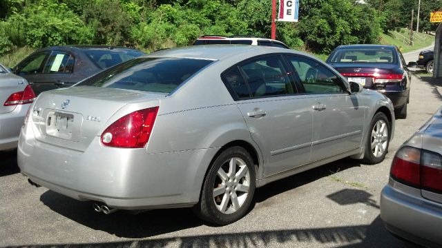 Nissan Maxima 2005 photo 1