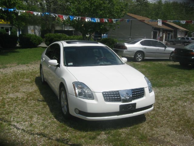 Nissan Maxima 2005 photo 2