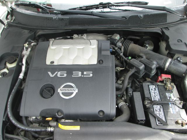 Nissan Maxima 2005 photo 1