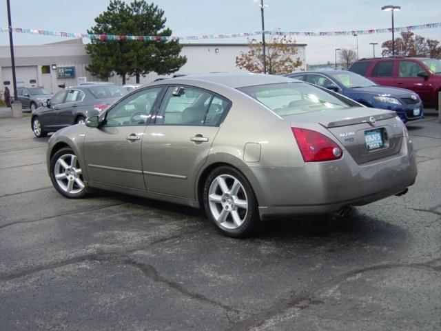 Nissan Maxima 2005 photo 1