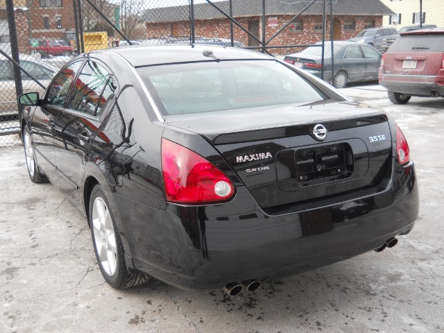 Nissan Maxima 2005 photo 2