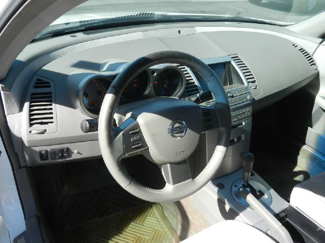 Nissan Maxima 2005 photo 19