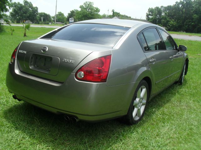 Nissan Maxima 2005 photo 1