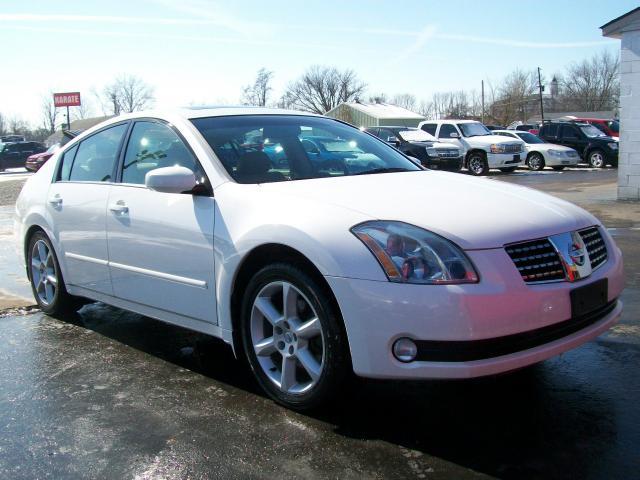 Nissan Maxima SE Unspecified