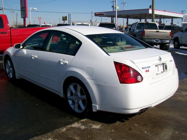 Nissan Maxima 2006 photo 2