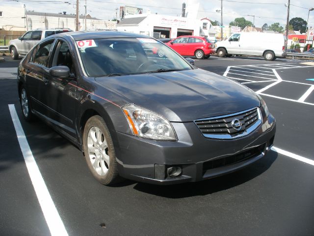 Nissan Maxima LT1 4WD Sedan