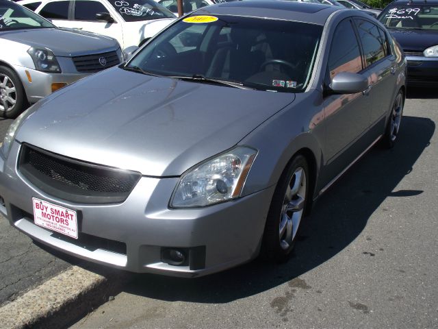 Nissan Maxima LS S Sedan