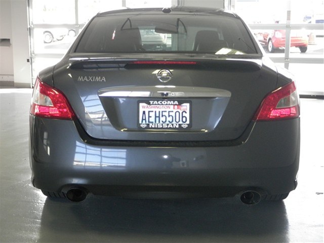 Nissan Maxima 2009 photo 1