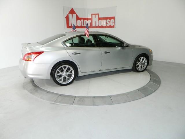 Nissan Maxima 2009 photo 2