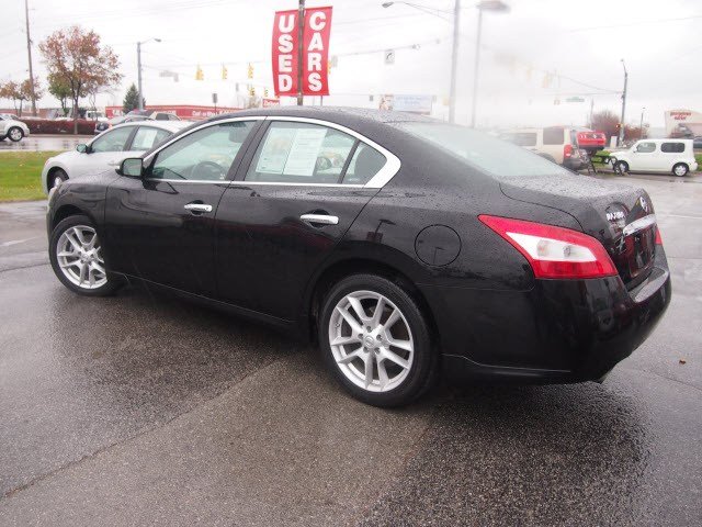 Nissan Maxima 2009 photo 1