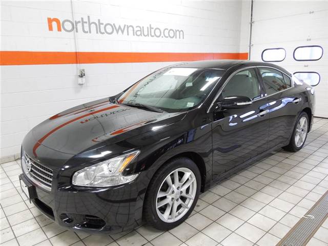 Nissan Maxima 2009 photo 1