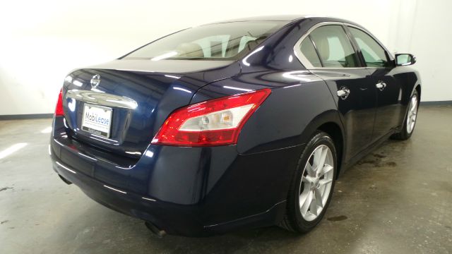 Nissan Maxima 2009 photo 1