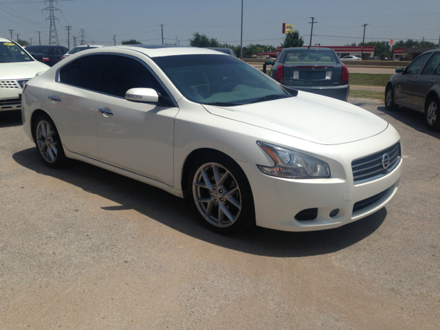 Nissan Maxima 2009 photo 1