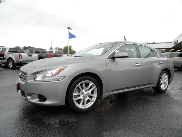 Nissan Maxima 2009 photo 1