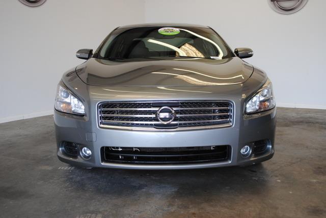 Nissan Maxima 2009 photo 2