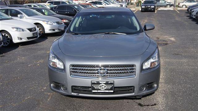 Nissan Maxima 2009 photo 1