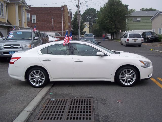 Nissan Maxima 2009 photo 2