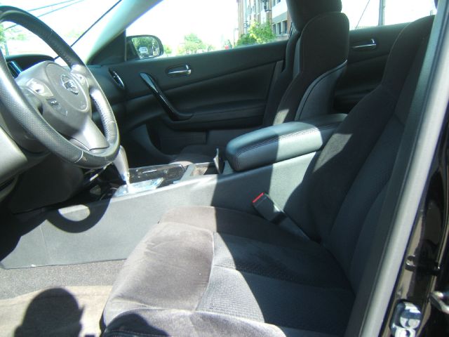 Nissan Maxima 2009 photo 1