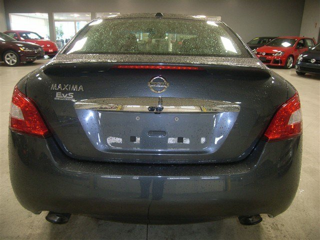 Nissan Maxima 2009 photo 1