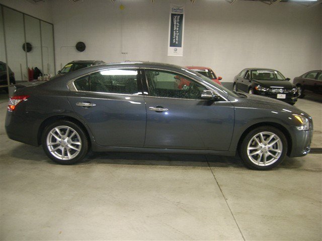 Nissan Maxima 2009 photo 2