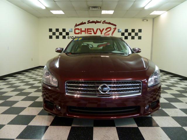 Nissan Maxima 2009 photo 1