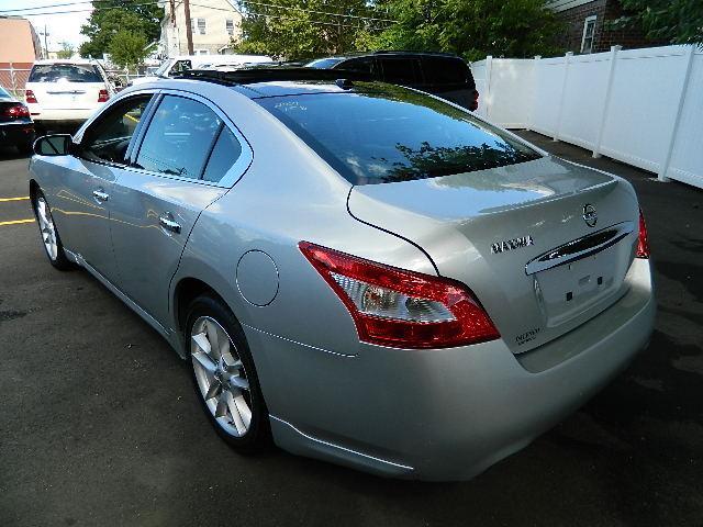 Nissan Maxima 2009 photo 4