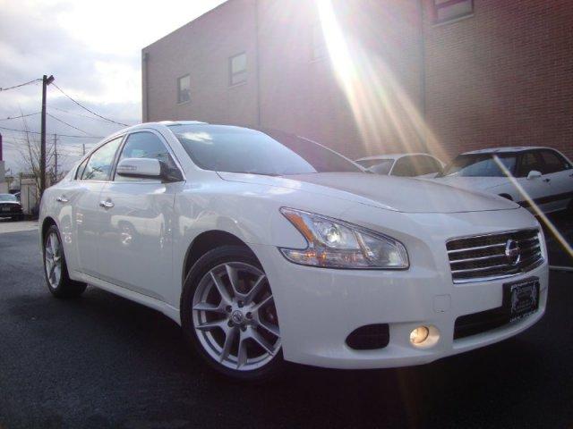 Nissan Maxima 2009 photo 1