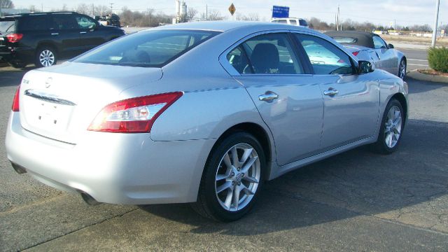 Nissan Maxima 2009 photo 2