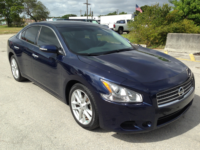 Nissan Maxima 2009 photo 1